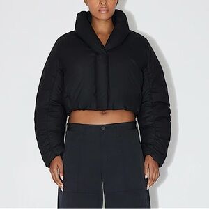 ❤️ NWOT KHY BY KYLIE JENNER CROPPED PUFFER JACKET